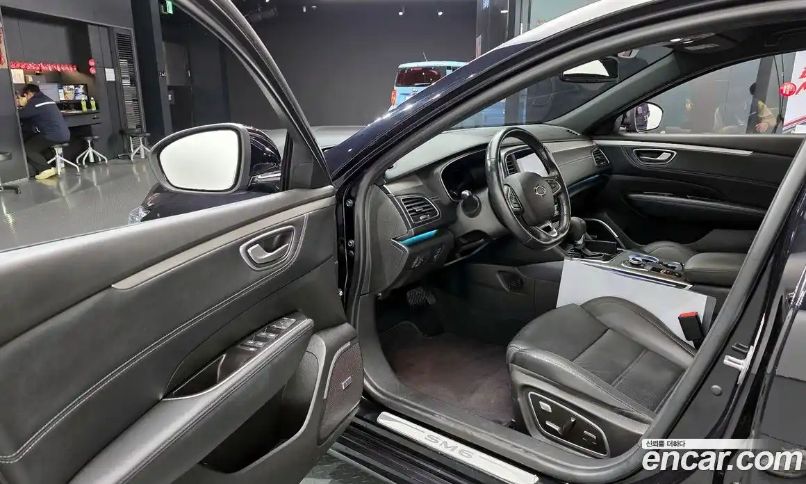 Renault SM6 2024 1.3 Автомат в Москве № 144487, фото 12