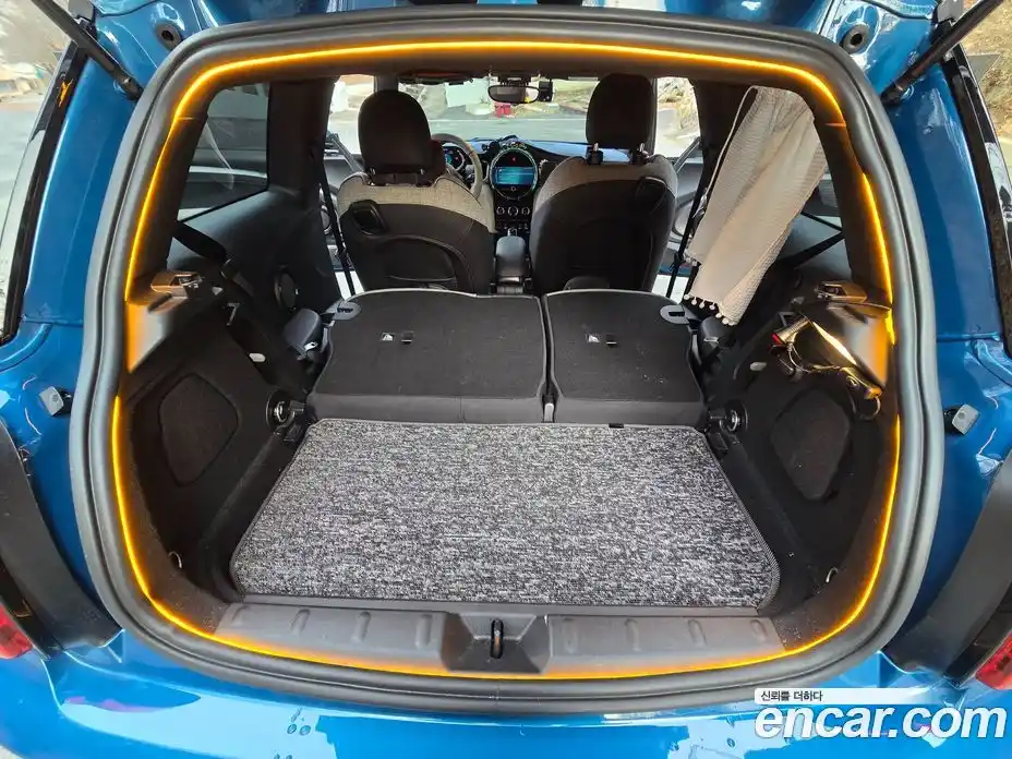 Mini Cooper 2022 3.0 Автомат в Москве № 147234, фото 18