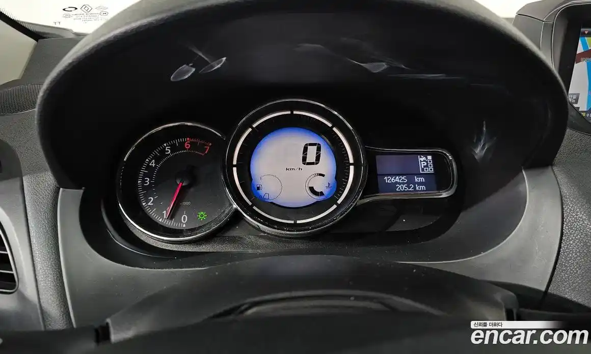 Renault SM3 2014 1.6 Автомат в Москве № 148547, фото 9