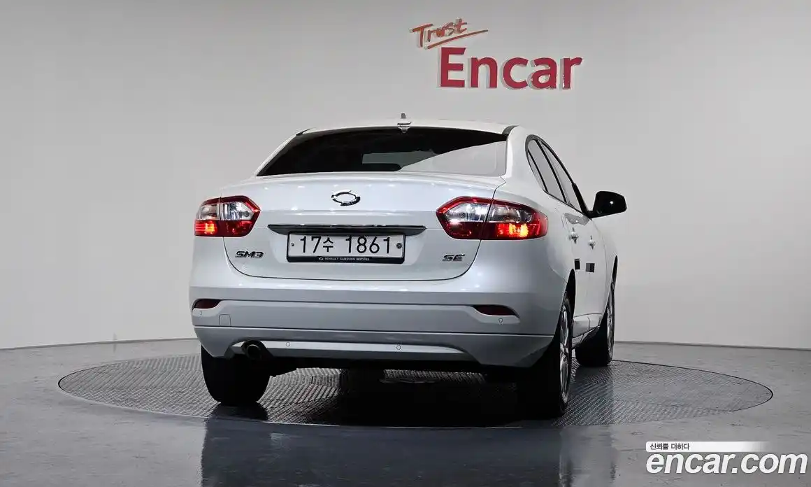 Renault SM3 2014 1.6 Автомат в Москве № 148547, фото 10