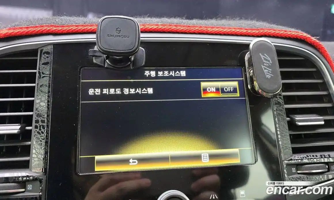 Renault QM6 2017 2.0 Автомат в Москве № 148612, фото 20