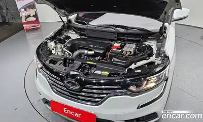 Renault QM6 2017 2.0 Автомат в Москве № 148612, миниатюра 2