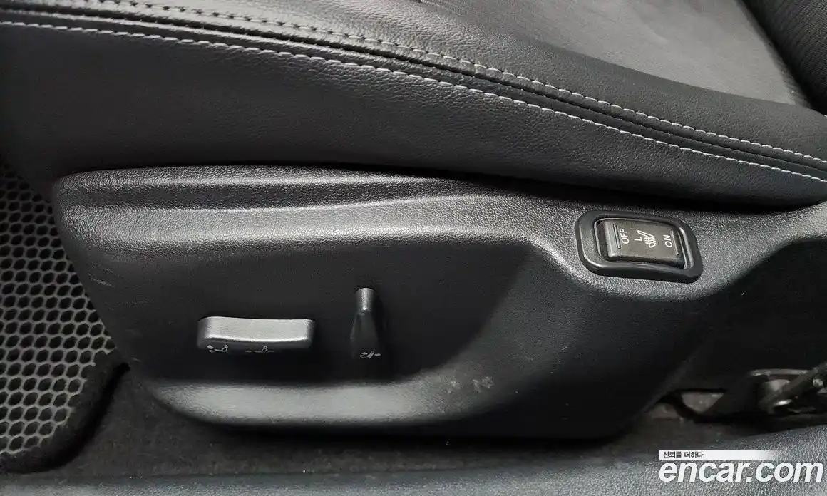 Renault SM3 2015 1.6 Автомат в Москве № 149456, фото 8