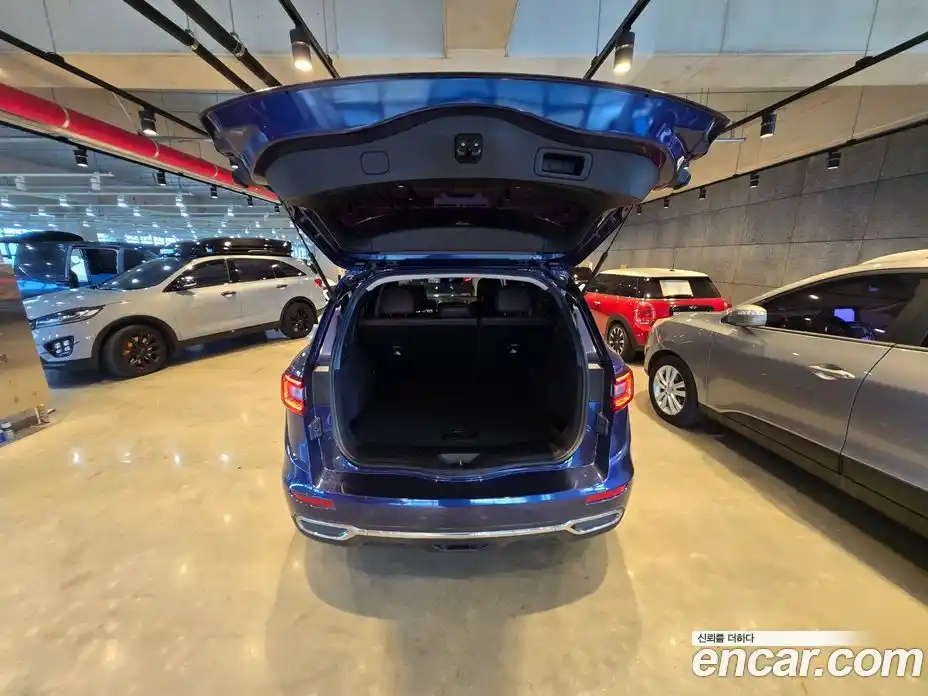 Renault QM6 2017 2.0 Автомат в Москве № 152819, фото 19