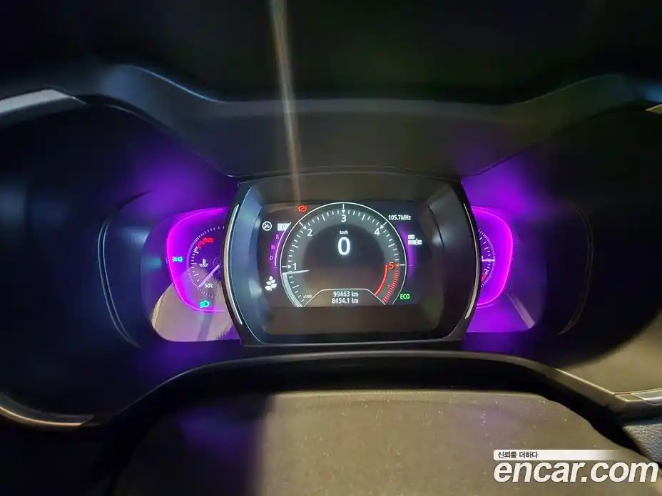 Renault QM6 2017 2.0 Автомат в Москве № 152819, фото 8