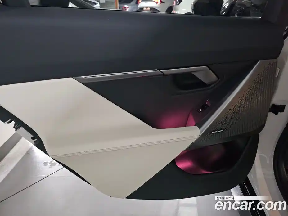 BMW 5-Series 2025 2.0 Автомат в Москве № 153189, фото 11