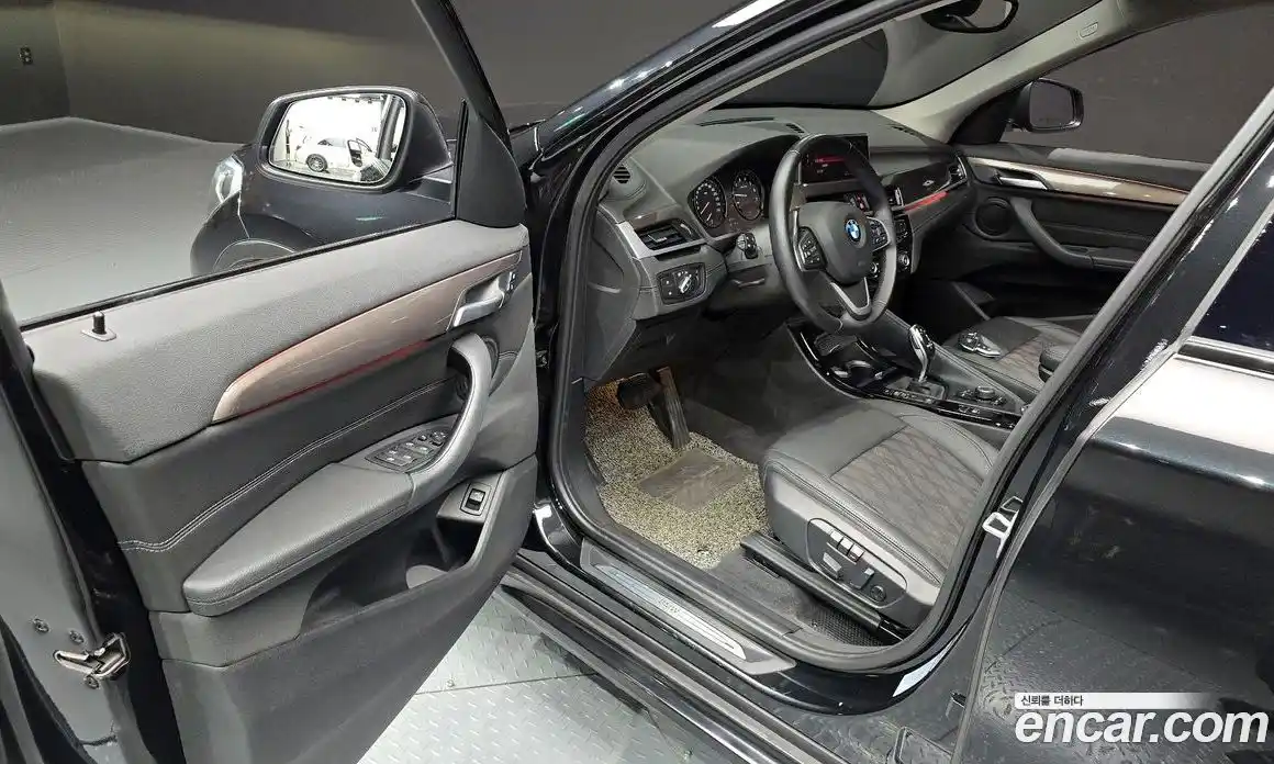 BMW X1 2021 2.0 Автомат в Москве № 157104, фото 17