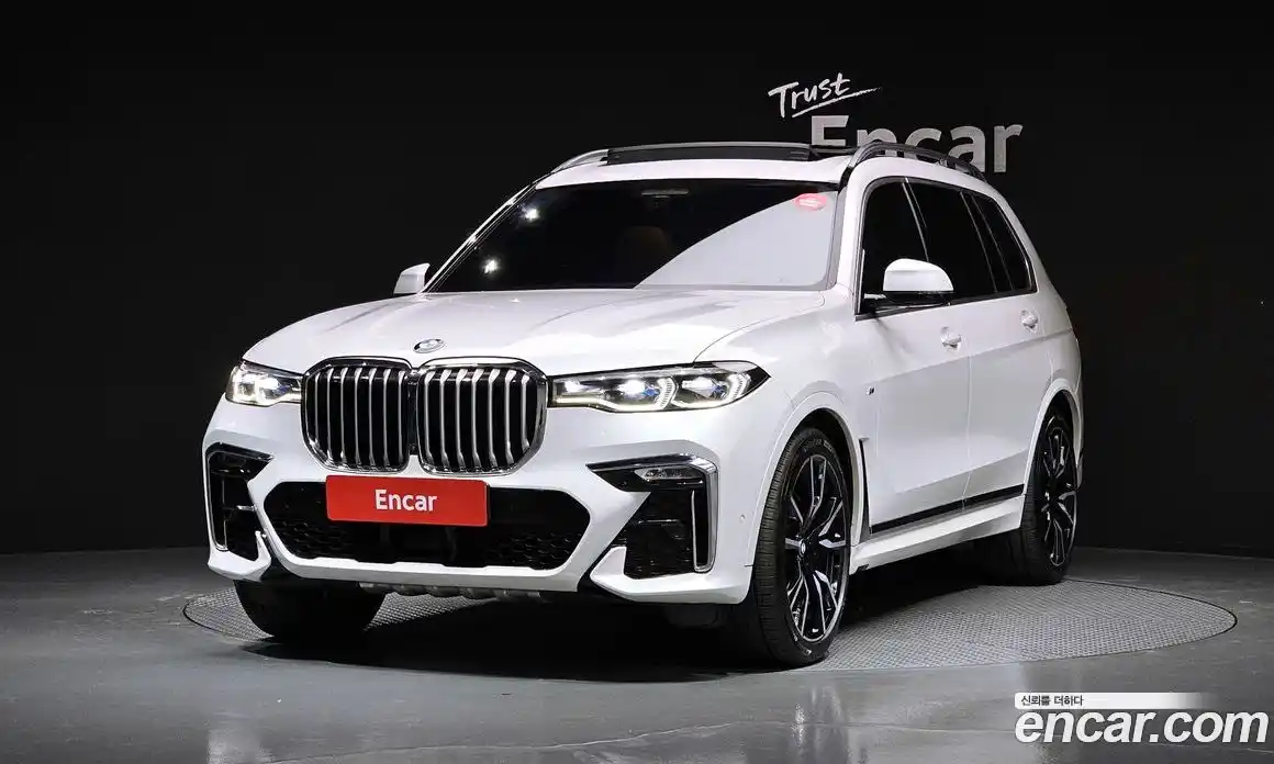 BMW X7 2020 3.0 Автомат в Москве № 157382, фото 1