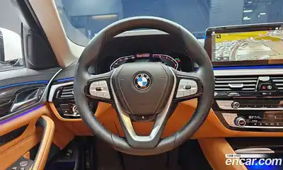 BMW 5-Series 2023 2.0 Автомат в Москве № 157450, миниатюра 2