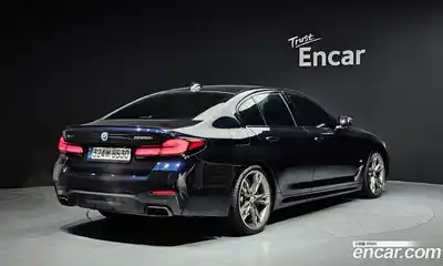 BMW 5-Series 2022 4.4 Автомат в Москве № 158348, миниатюра 2