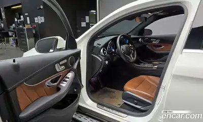 Mercedes-Benz GLC-Class 2021 2.0 Автомат в Москве № 160517, миниатюра 11