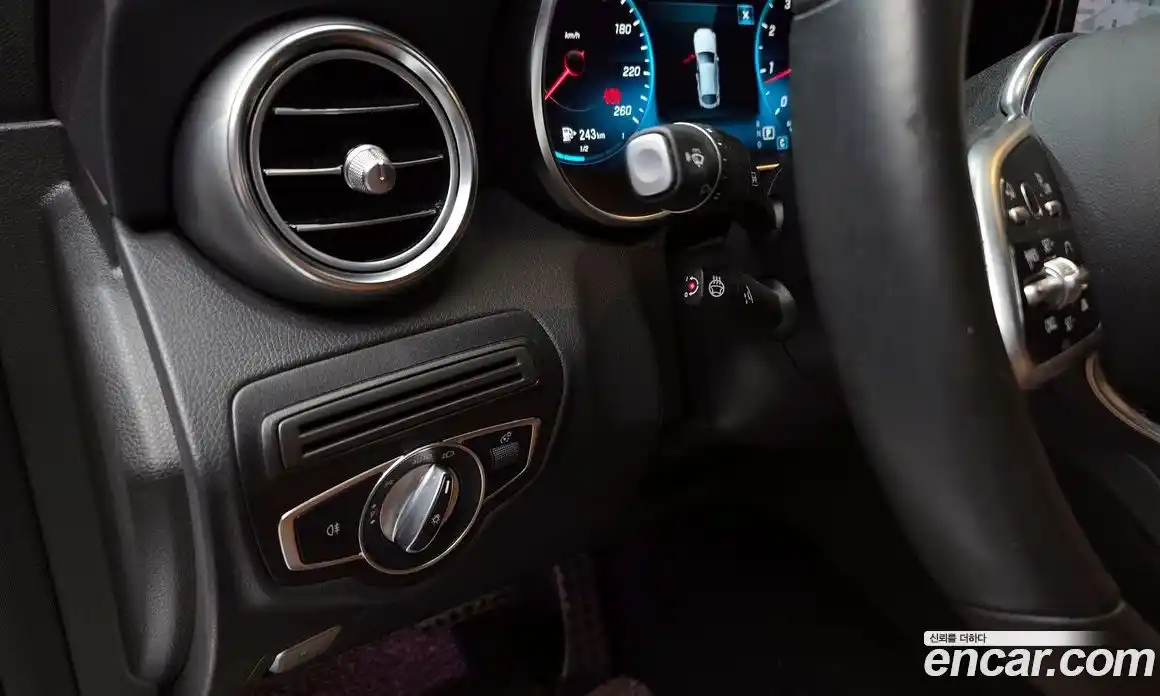 Mercedes-Benz GLC-Class 2021 2.0 Автомат в Москве № 160517, фото 17