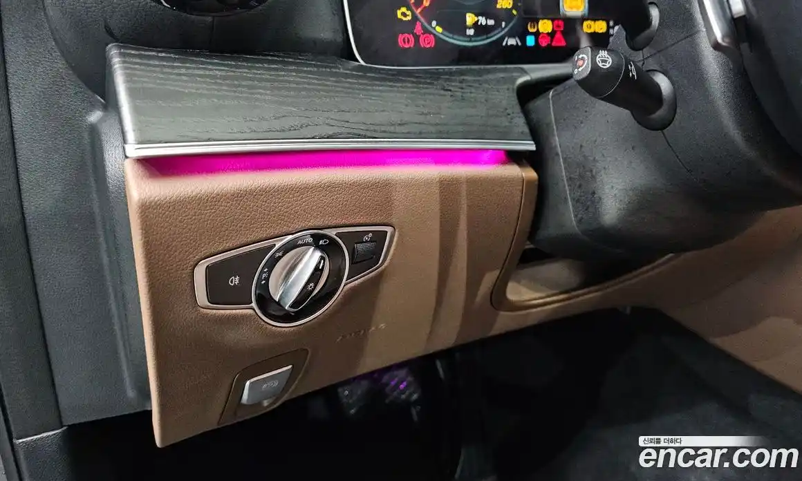 Mercedes-Benz E-Class 2023 2.0 Автомат в Москве № 161382, фото 11