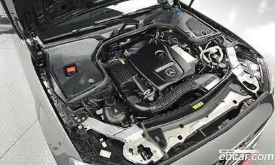 Mercedes-Benz E-Class 2023 2.0 Автомат в Москве № 161382, миниатюра 12