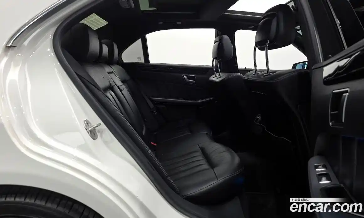 Mercedes-Benz E-Class 2014 2.1 Автомат в Москве № 161554, фото 12