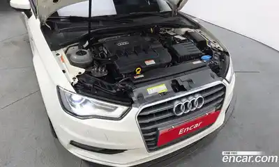 Audi A3 2015 1.6 Автомат в Москве № 162470, миниатюра 6