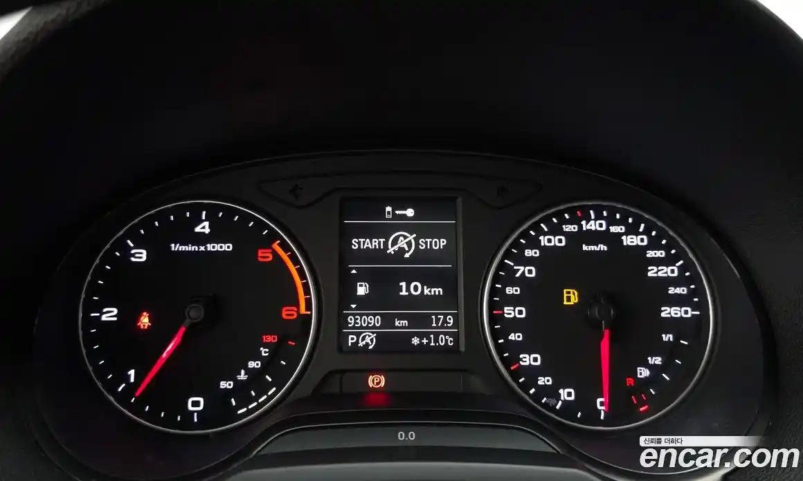 Audi A3 2015 1.6 Автомат в Москве № 162470, фото 8