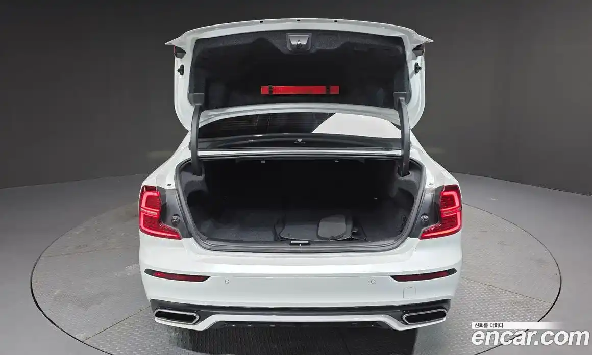 Volvo S60 2022 2.0 Автомат в Москве № 164324, фото 12