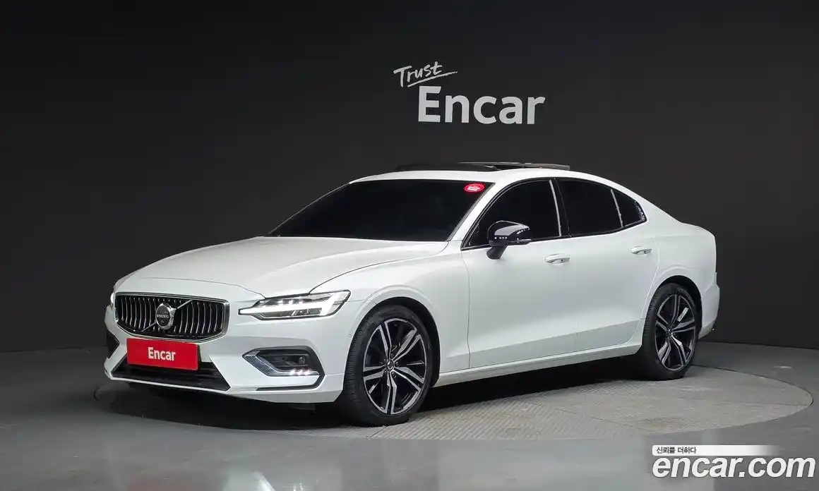 Volvo S60 2022 2.0 Автомат в Москве № 164324, фото 6