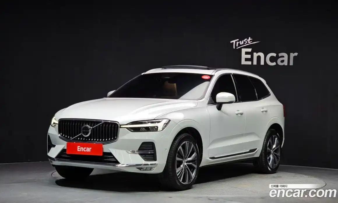 Volvo XC60 2022 2.0 Автомат в Москве № 164412, фото 7