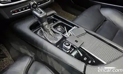 Volvo S90 2018 2.0 Автомат в Москве № 164557, миниатюра 9