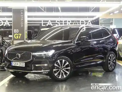 Volvo XC60 2023 2.0 Автомат в Москве № 164789, миниатюра 3