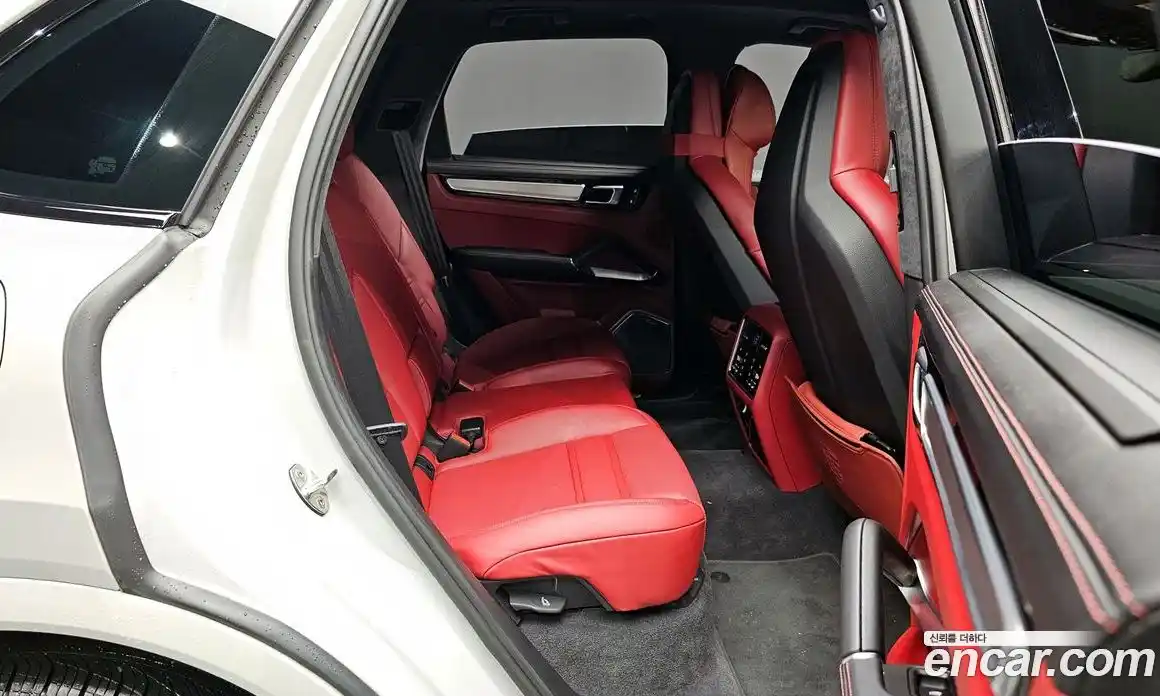 Porsche Cayenne 2023 4.0 Автомат в Москве № 164970, фото 16