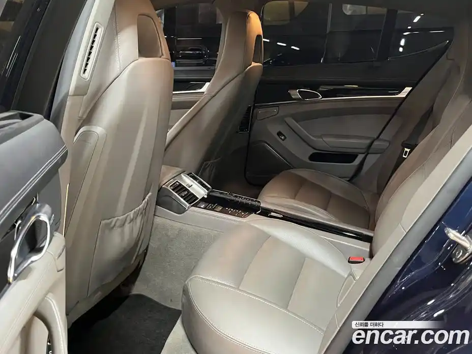 Porsche Panamera 2012 4.8 Автомат в Москве № 165090, фото 17