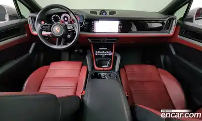 Porsche Cayenne, 2024