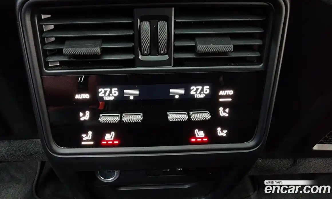 Porsche Cayenne 2024 3.0 Автомат в Москве № 165145, фото 3