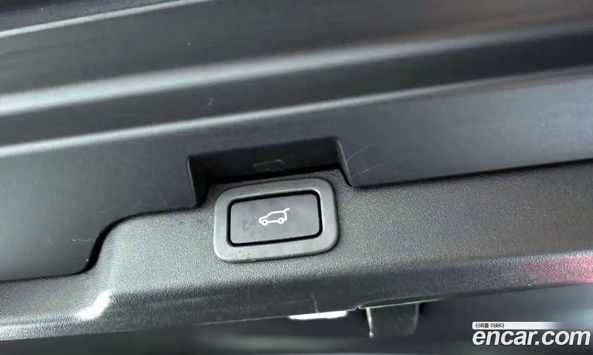 Land Rover Discovery 2019 2.0 Автомат в Москве № 165990, фото 13