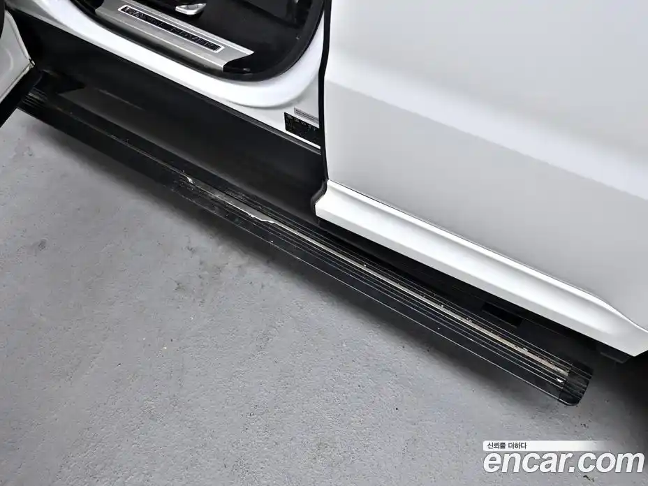 Land Rover Range-Rover Sport 2017 5.0 Автомат в Москве № 166286, фото 18