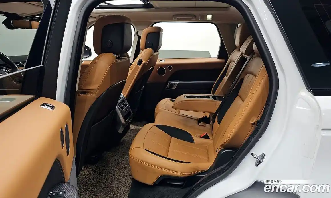 Land Rover Range-Rover Sport 2022 3.0 Автомат в Москве № 166310, фото 12