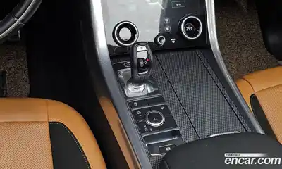 Land Rover Range-Rover Sport 2022 3.0 Автомат в Москве № 166310, миниатюра 9