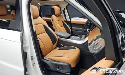 Land Rover Range-Rover Sport 2022 3.0 Автомат в Москве № 166310, миниатюра 10