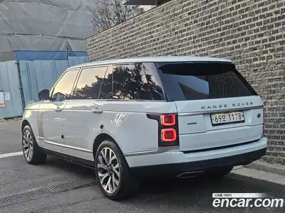 Land Rover Range-Rover 2015 4.4 Автомат в Москве № 166791, миниатюра 2