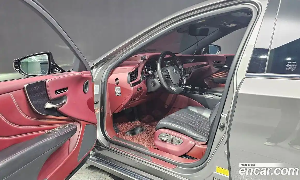 Lexus LS 2020 3.5 Автомат в Москве № 168124, фото 20