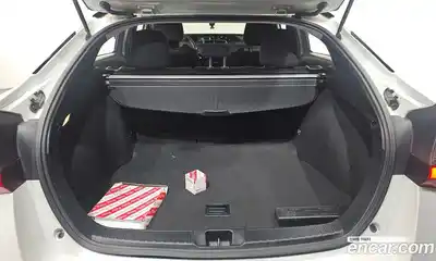 Toyota Prius 2019 1.8 Автомат в Москве № 170255, миниатюра 4