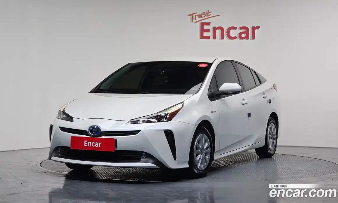 Toyota Prius 2019 1.8 Автомат в Москве № 170255, фото 6