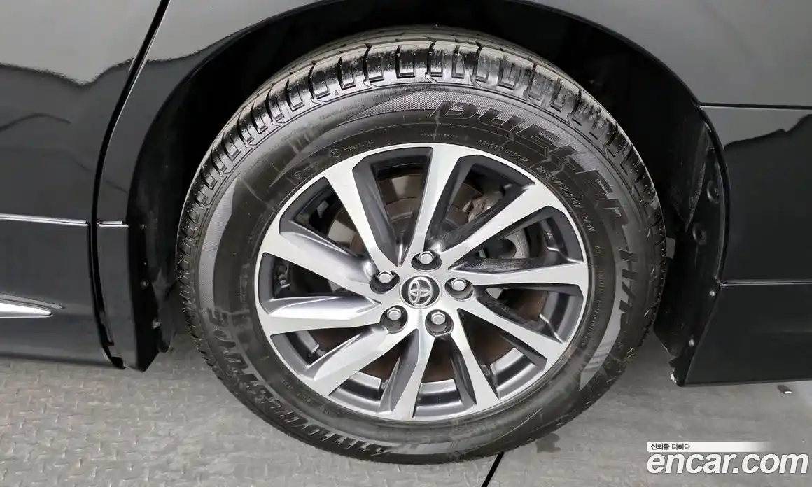 Toyota Alphard 2016 3.5 Автомат в Москве № 170316, фото 20