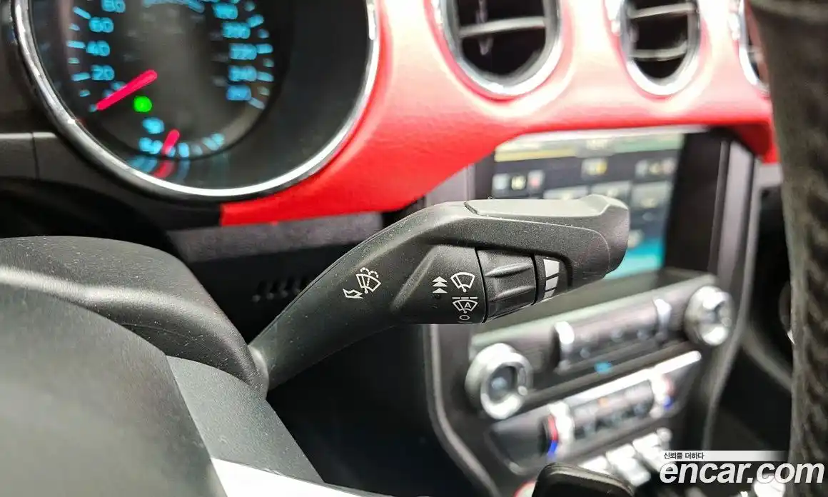 Ford Mustang 2015 5.0 Автомат в Москве № 170941, фото 16