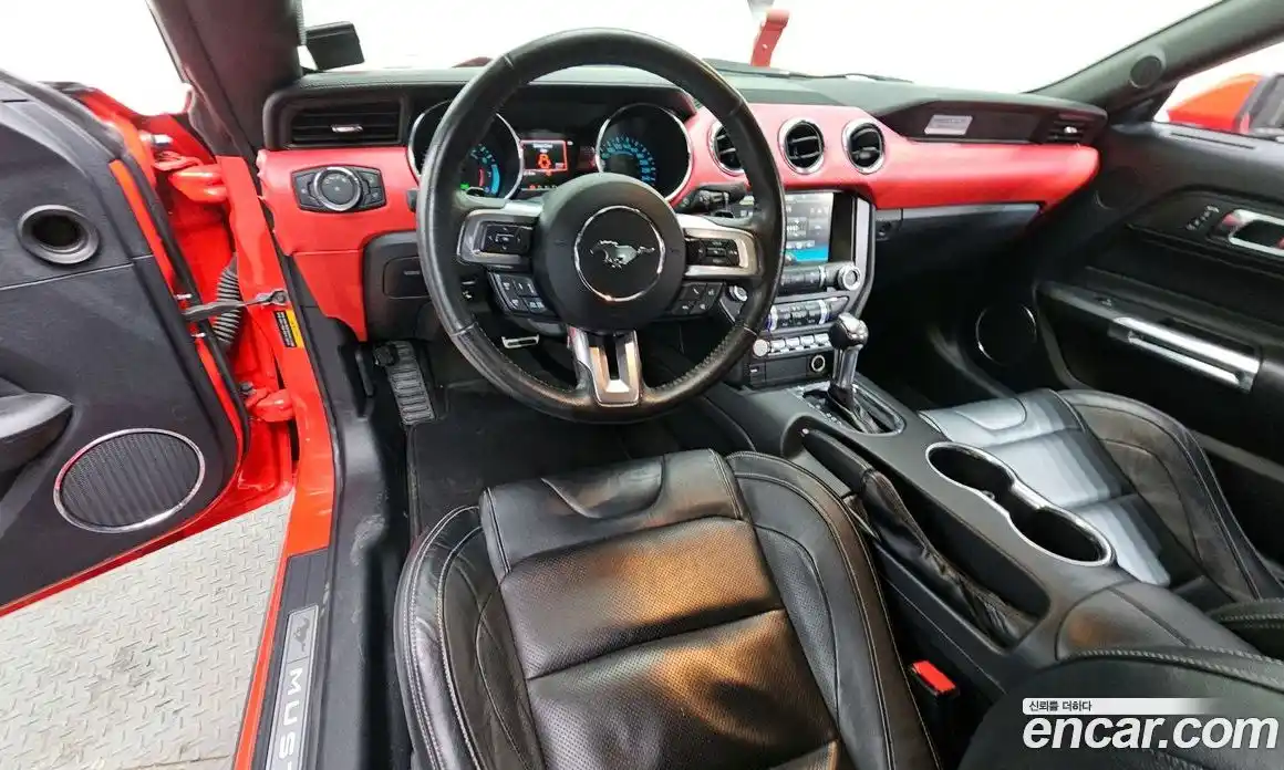 Ford Mustang 2015 5.0 Автомат в Москве № 170941, фото 6