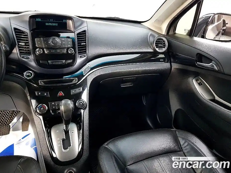 Chevrolet Orlando 2012 2.0 Автомат в Москве № 171310, фото 9