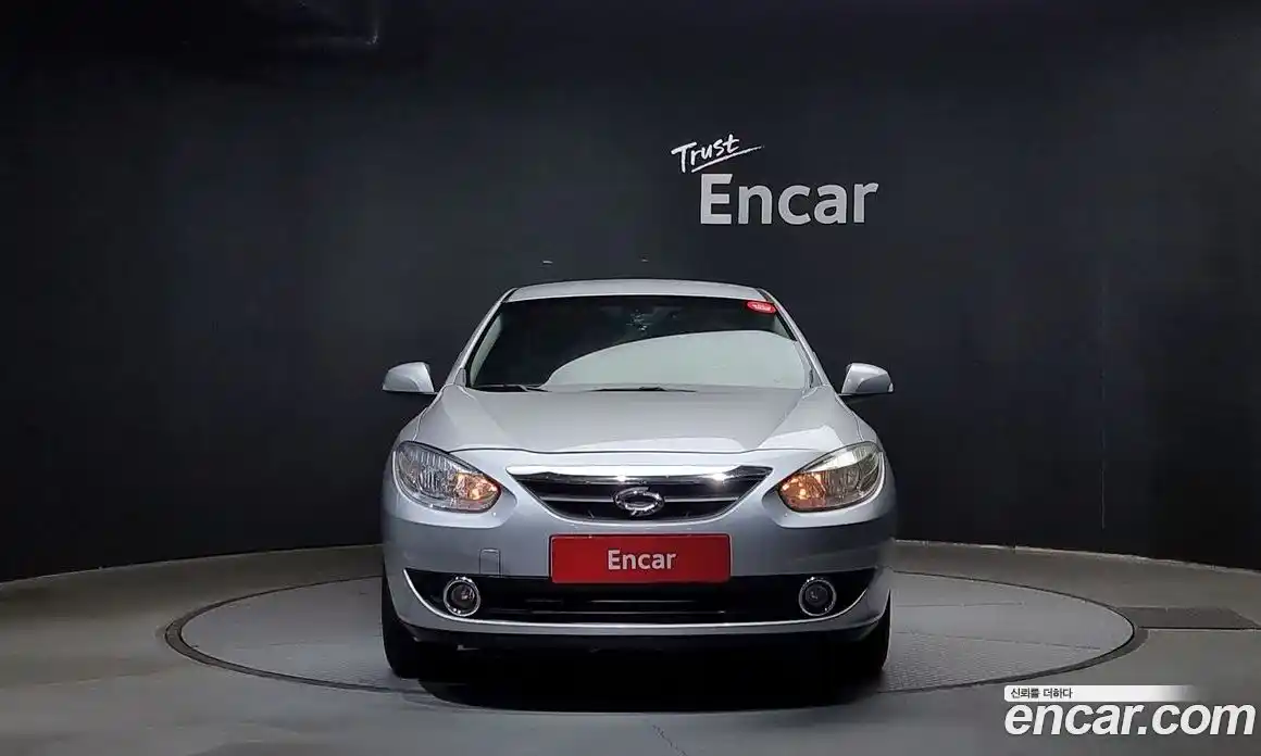 Renault SM3 2010 1.6 Автомат в Москве № 180744, фото 9