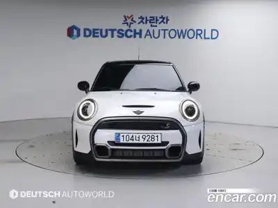 Mini Cooper 2023 2.0 Автомат в Москве № 182387, миниатюра 3