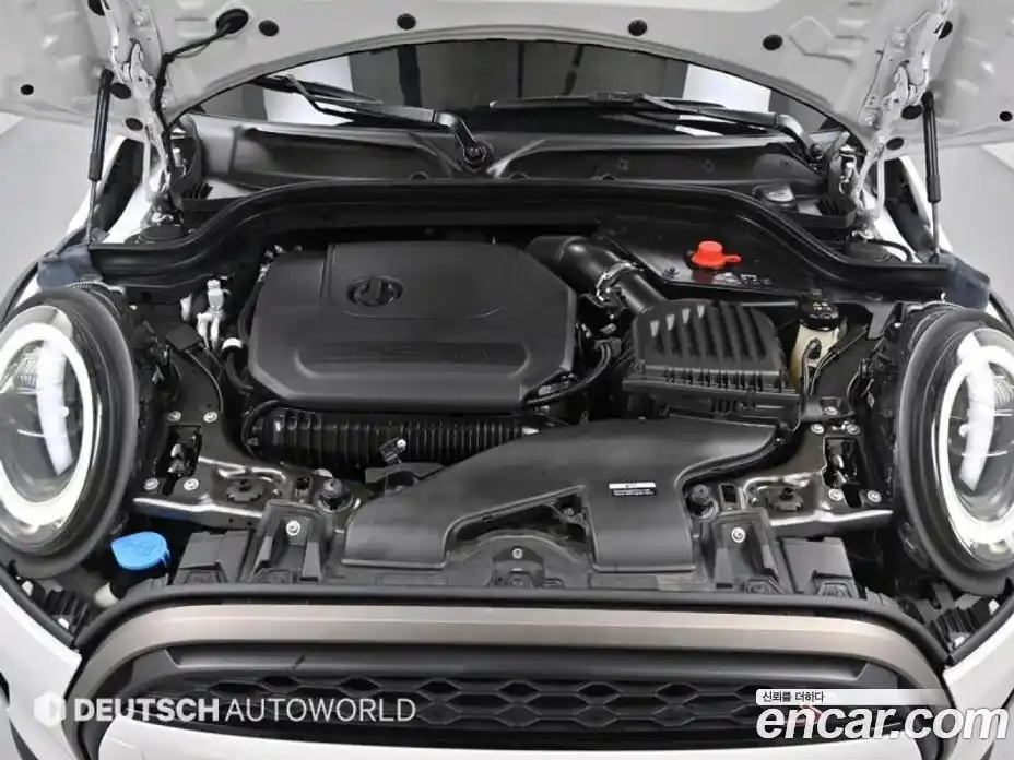 Mini Cooper 2023 2.0 Автомат в Москве № 182387, фото 6