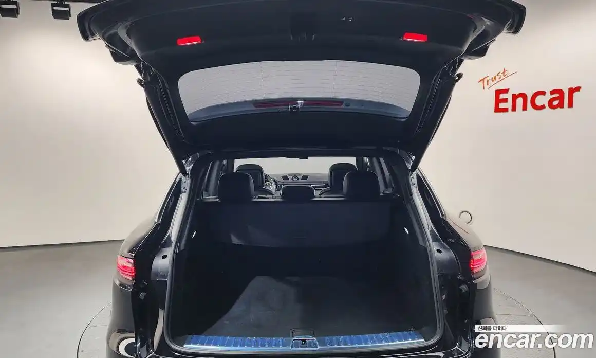 Porsche Cayenne 2020 3.0 Автомат в Москве № 183456, фото 4