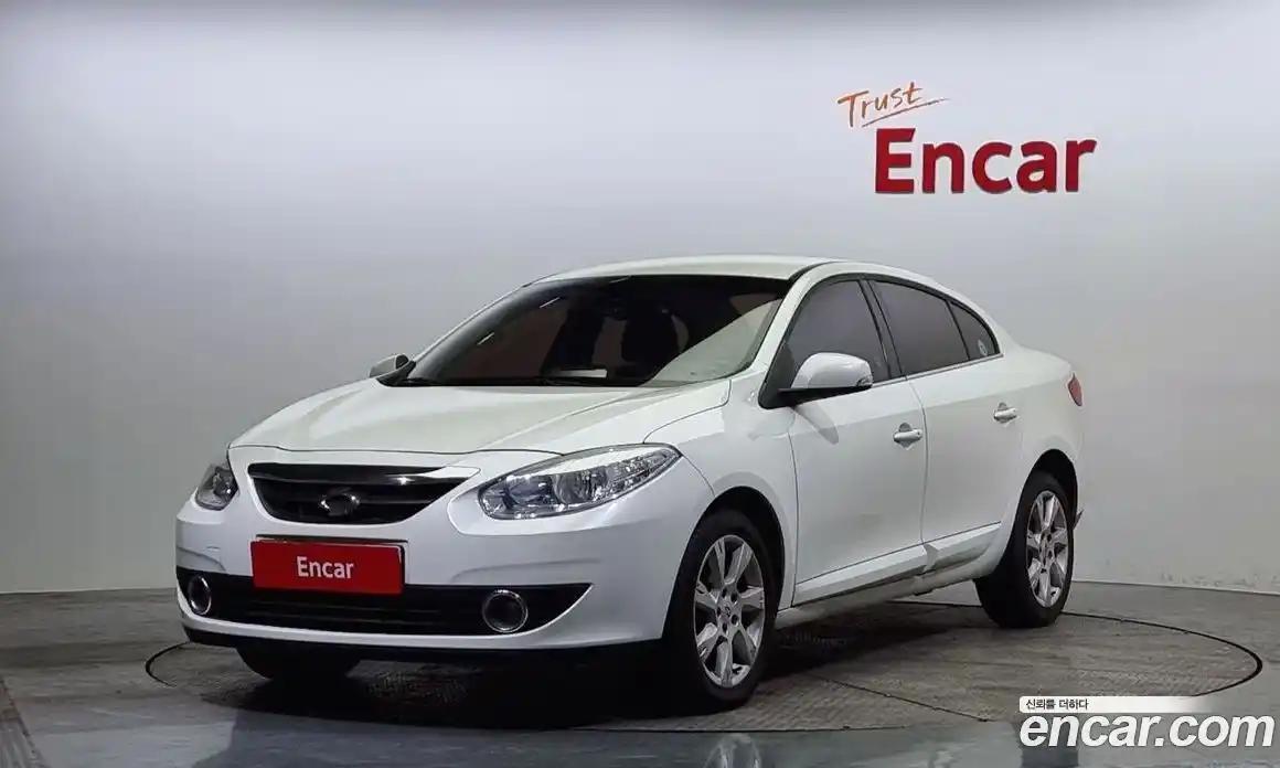 Renault SM3 2010 1.6 Автомат в Москве № 184044, фото 18