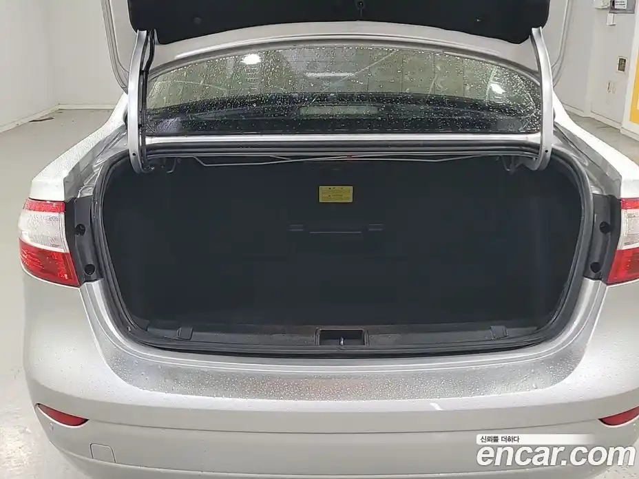 Renault SM3 2015 1.6 Автомат в Москве № 185430, фото 5