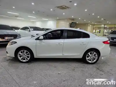 Renault SM3 2013 1.6 Автомат в Москве № 185790, миниатюра 3